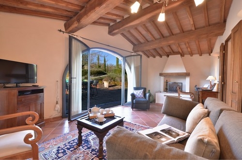 Sangiovese vignale vakantiehuis in castelnuovo berardenga ... Woonkamer rooms living grote